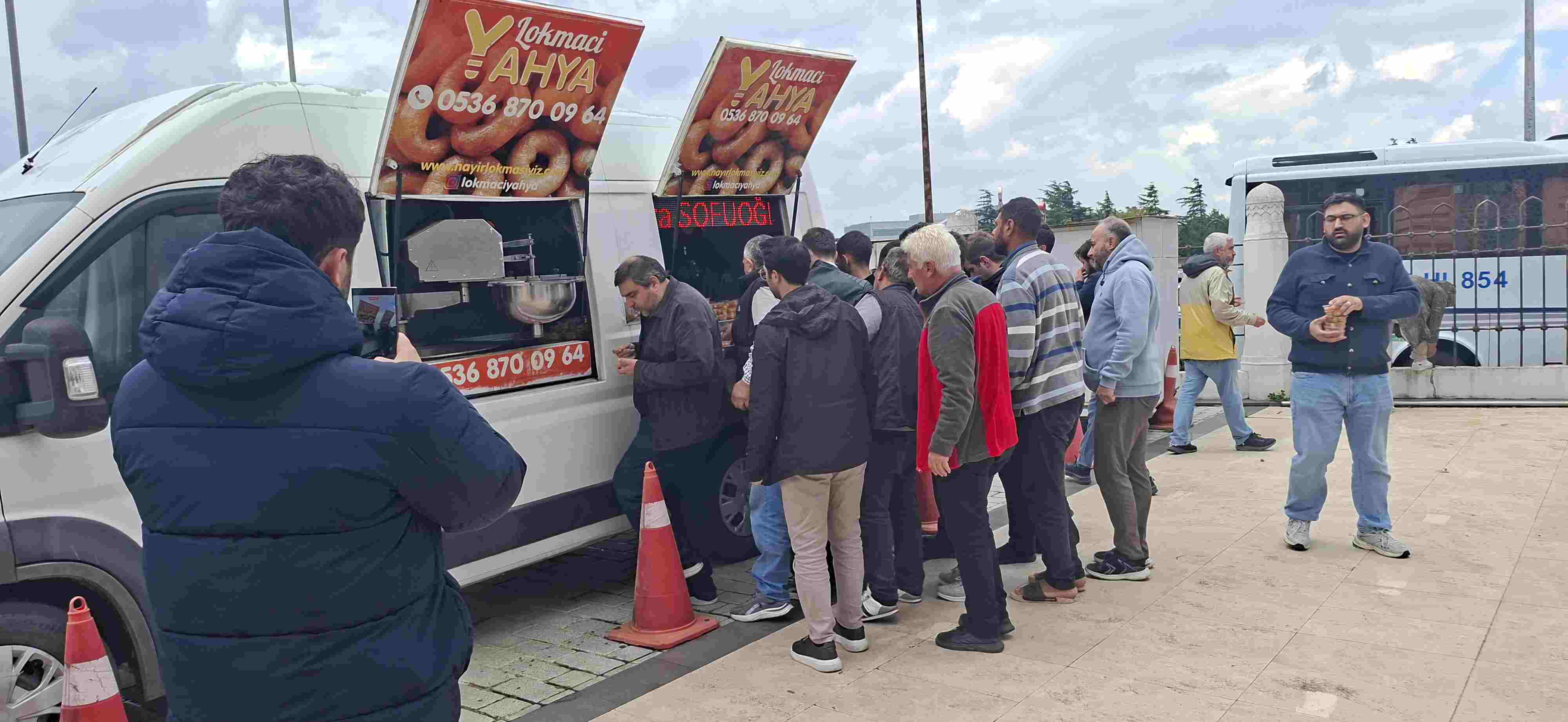 Lokmacı Yahya Seyyar Mobil Lokma Aracı